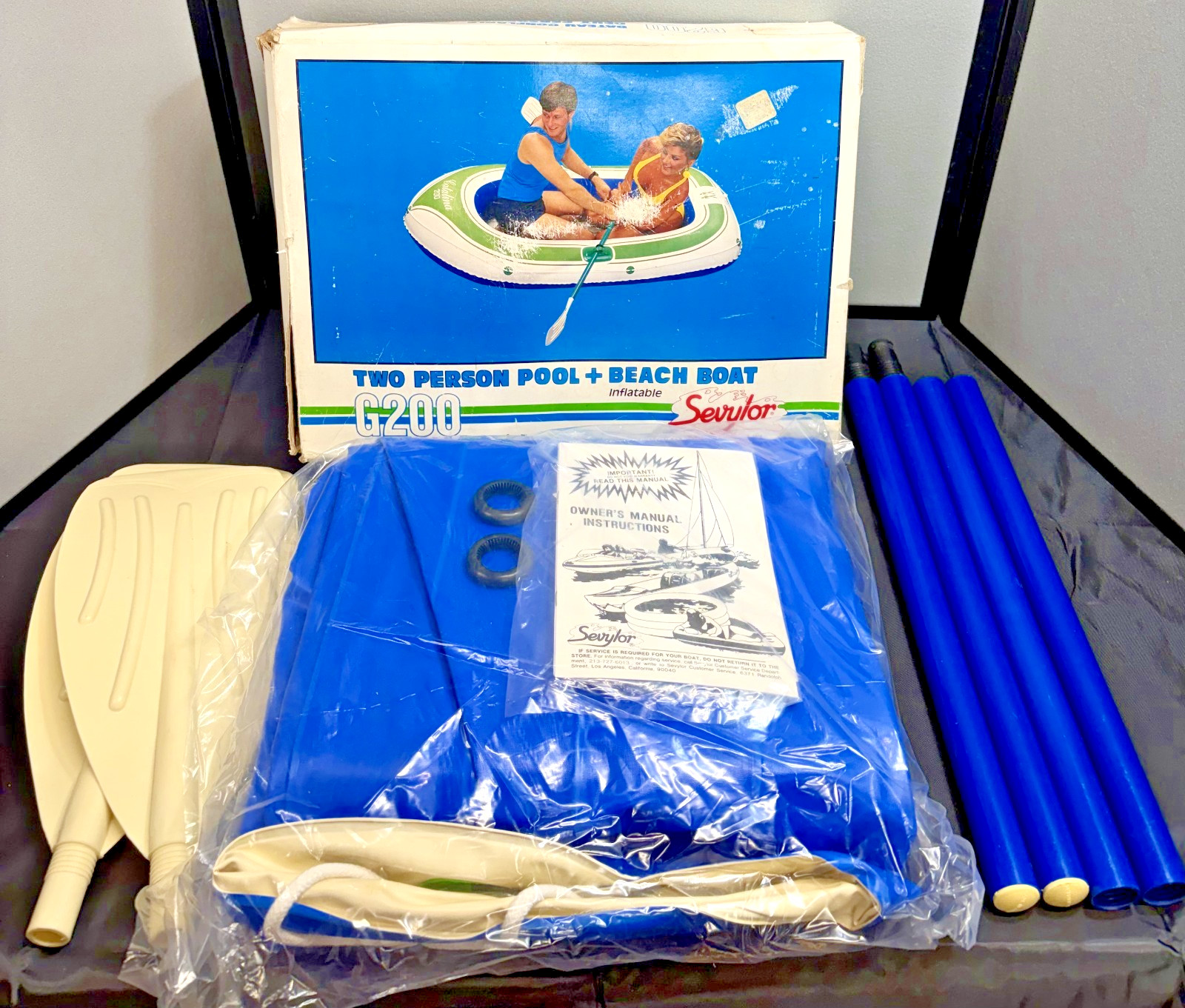 Vintage Sevylor Inflatable 2 Person Beach Boat G200 New With Paddles 78 X 46