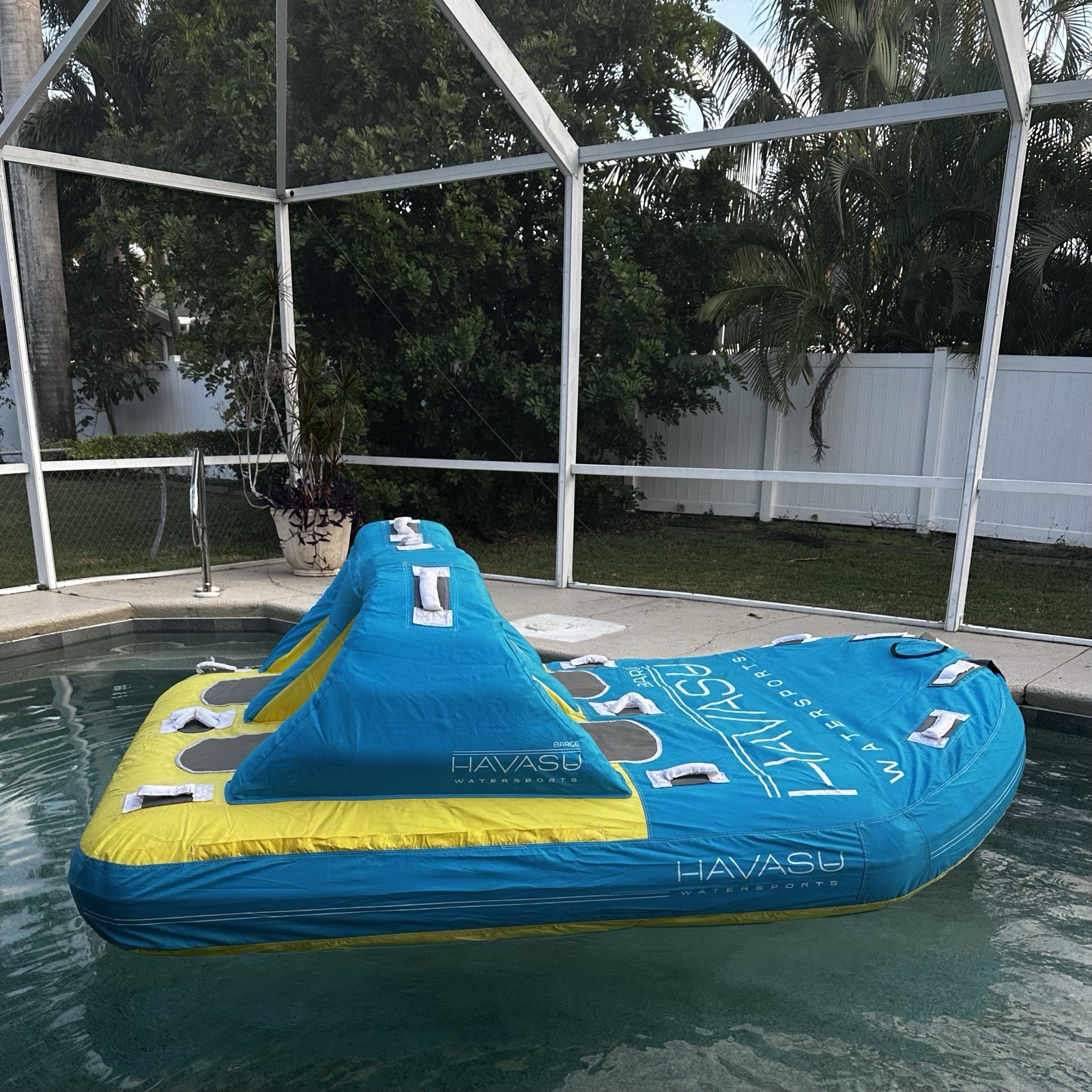 1-4 Person Towable Tube for Boat Jet Ski Inflatable Raft w/ Pump, Rope 510lb Cap