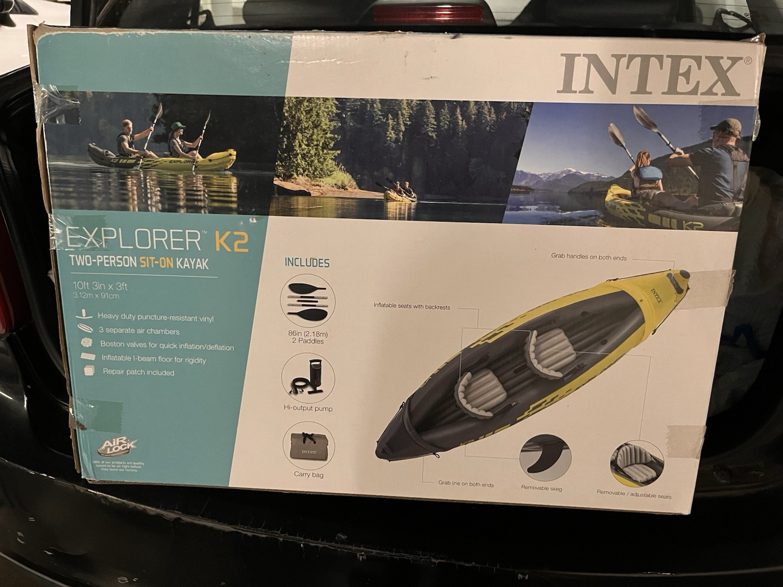 2-PERSON KAYAK WITH ACCESSORIES AND LIFE JACKETS!