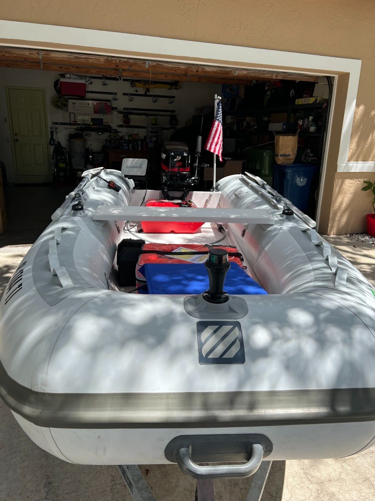 Inflatable Gray Hypalon Fishing ,Diving Boat with 25 hp Outboard motor