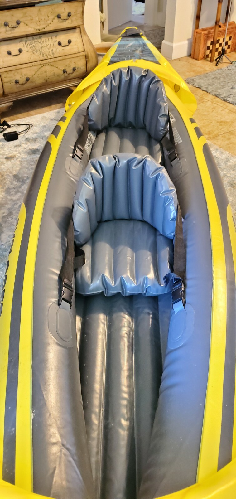 🥳🥳🥳Intex Explorer K2 Kayak, 2-Person Inflatable Kayak Set with pump.