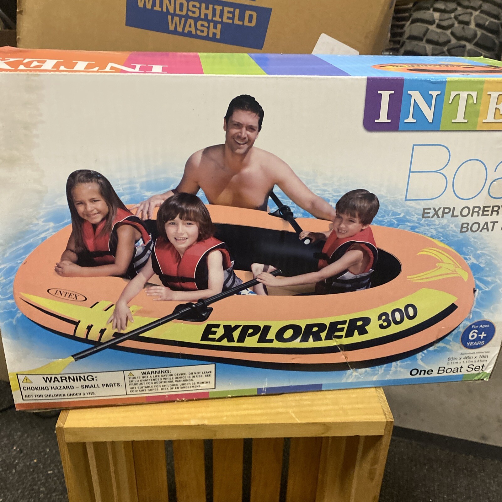 INTEX 58332EP Explorer 300 Inflatable Boat Set: Includes Deluxe Aluminum Oars