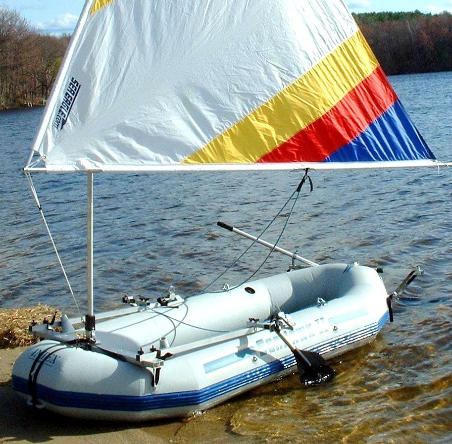 Inflatable Sailboat with Intex Mariner 3 Hull. Very portable!