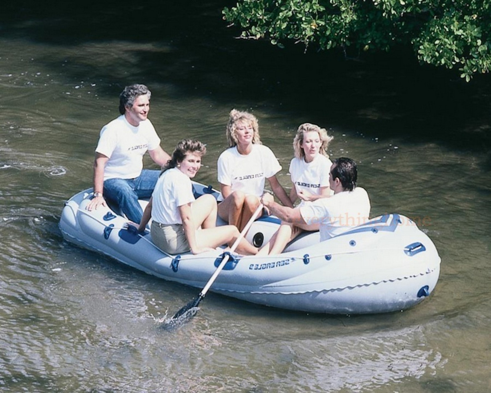 Sea Eagle SE9 Startup Pkg Inflatable Boat -2 Oars 2 Seats Pump – Free Shipping!