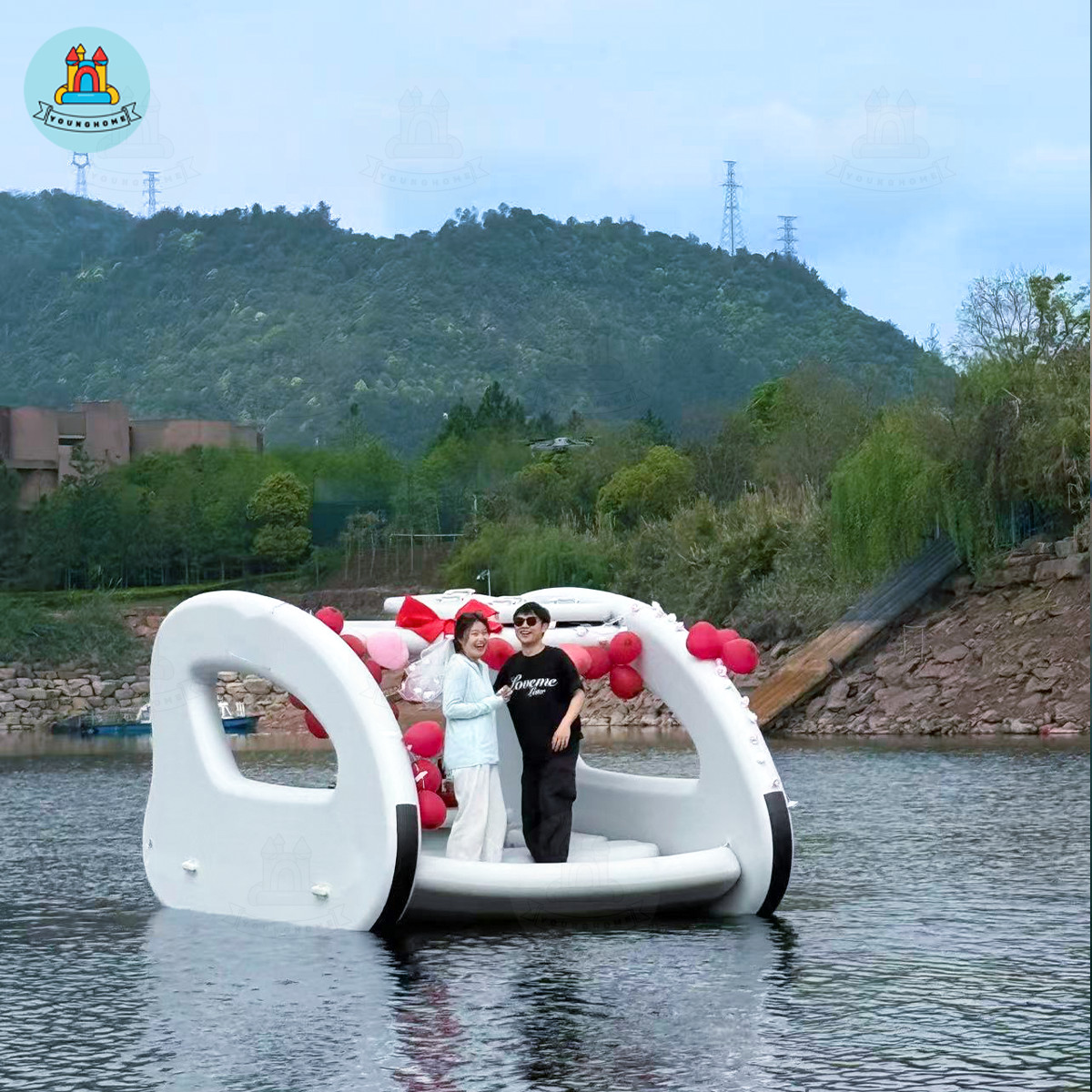 Hot Inflatable Electric Boat Inflatable House Boat for Ocean Lake Water Play