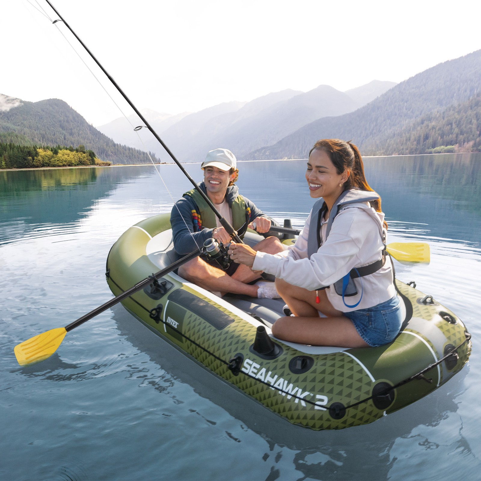 INTEX 66332EP Seahawk 2 Inflatable Boat Set with 48″ Oars, Pump, & Rod Holders
