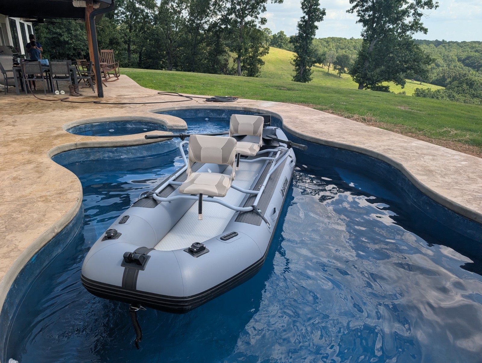 Drift Raft Boat w/ Frame, Seats, Oars & Electric Pump, Gray