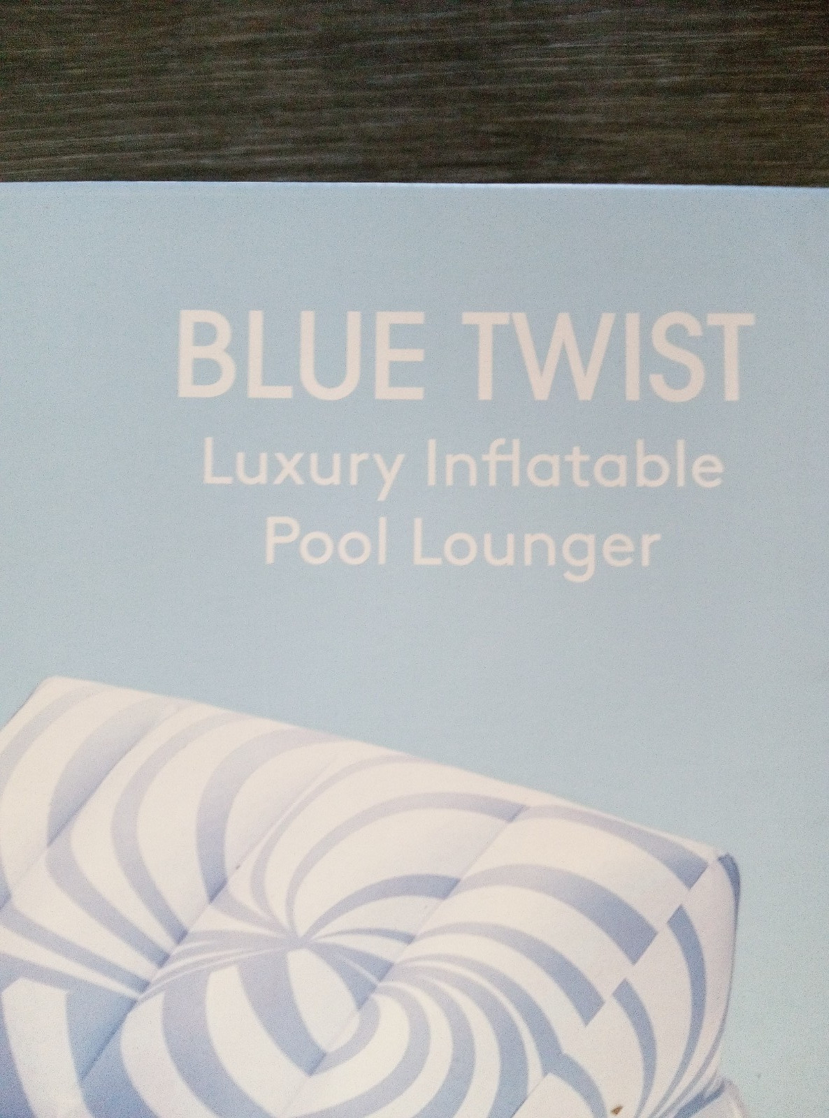 Funboy Float Life Blue Twist Sun Lounger Pool Float with Ergonomic Backrest
