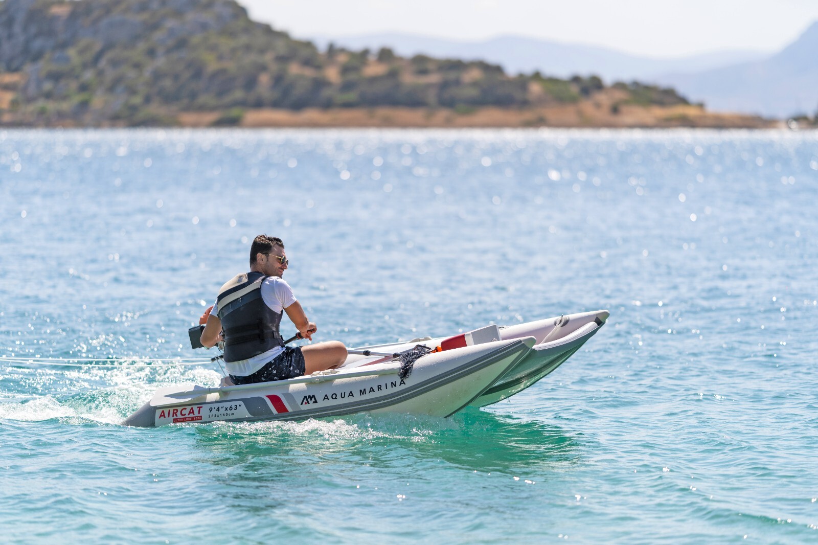 AQUA MARINA AIRCAT INFLATABLE CATAMARAN BOAT TOURING FISHING OARS INCLUDED 11ft