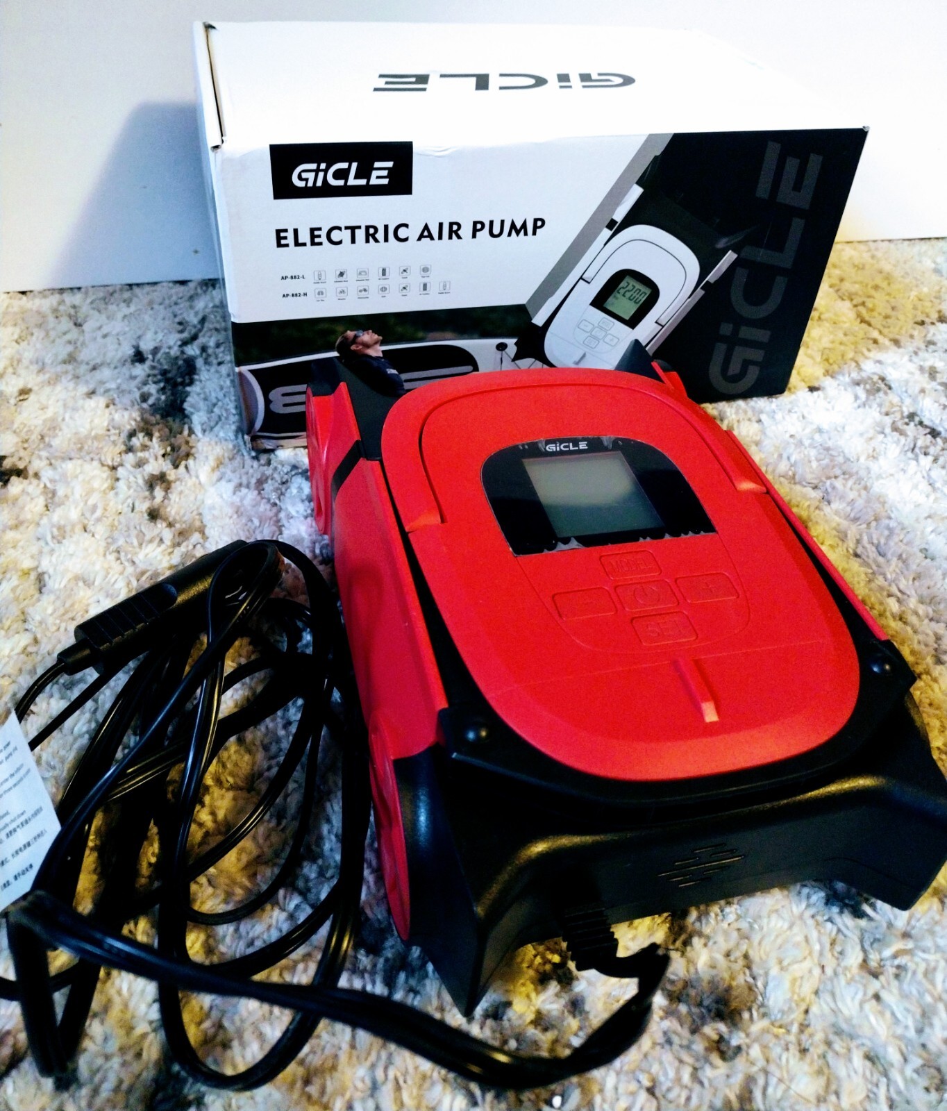 Paddle Board Pump with Auto-Off Function Dual Motor for 10.8ins .. Red in Color