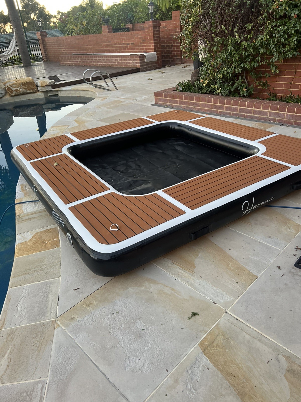 Ultimate Floating Platform | 2.5m x 2.5m | Teak Deck + Swim Net pontoon
