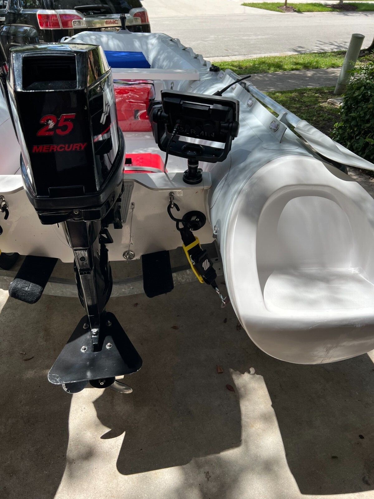 Inflatable Gray Hypalon Fishing ,Diving Boat with 25 hp Outboard motor