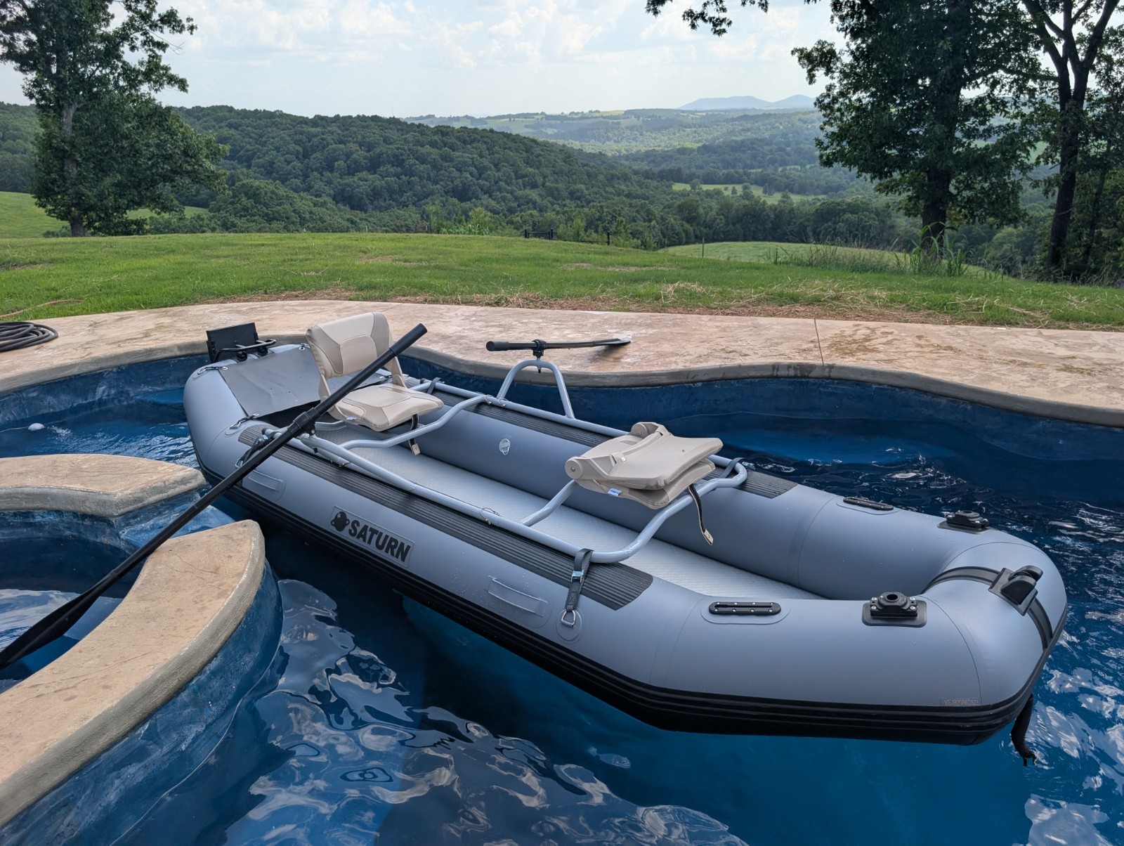 Drift Raft Boat w/ Frame, Seats, Oars & Electric Pump, Gray