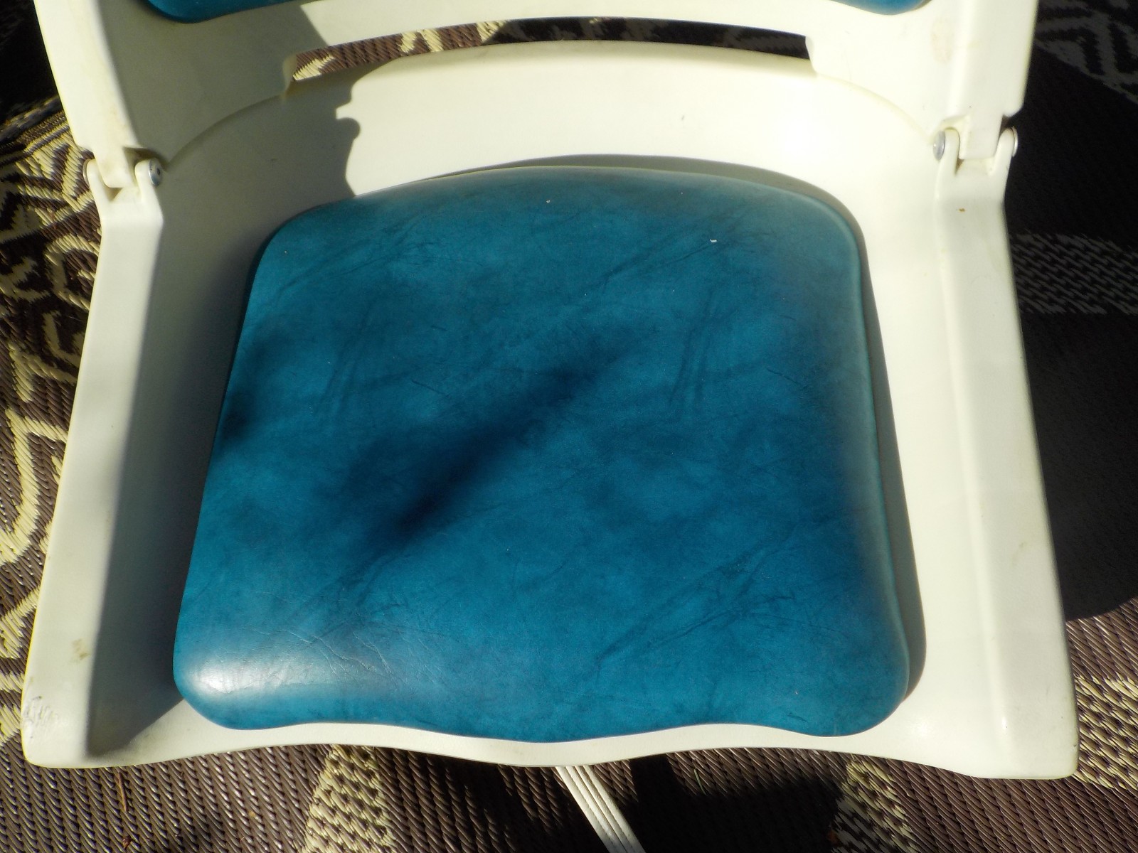 Sea Eagle Blue Swivel Seat Fishing Inflatable Boat Kayak Raft chair