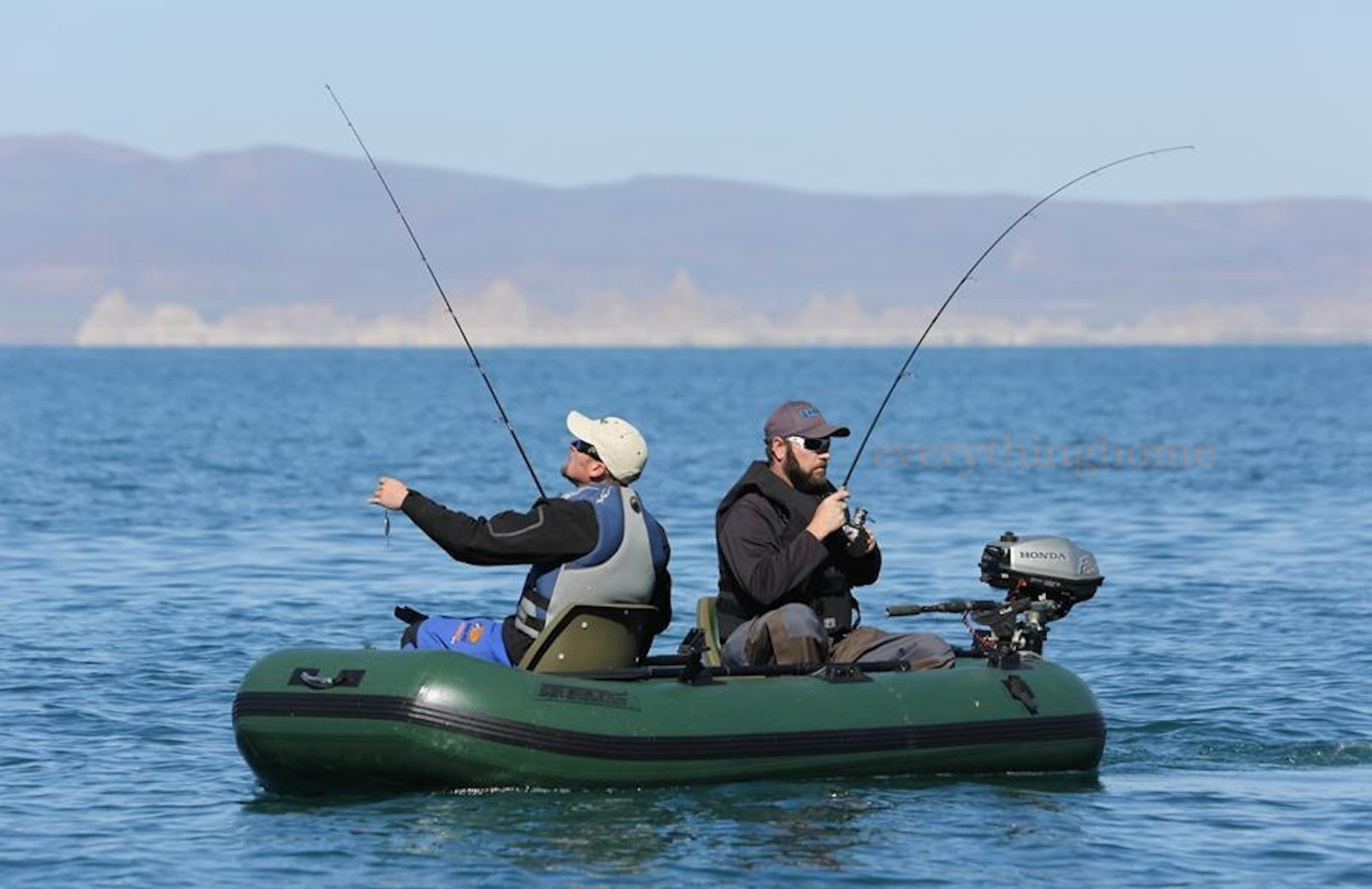 Sea Eagle STS10 Pro Package Stealth Stalker Inflatable Fishing Boat Motor Mount