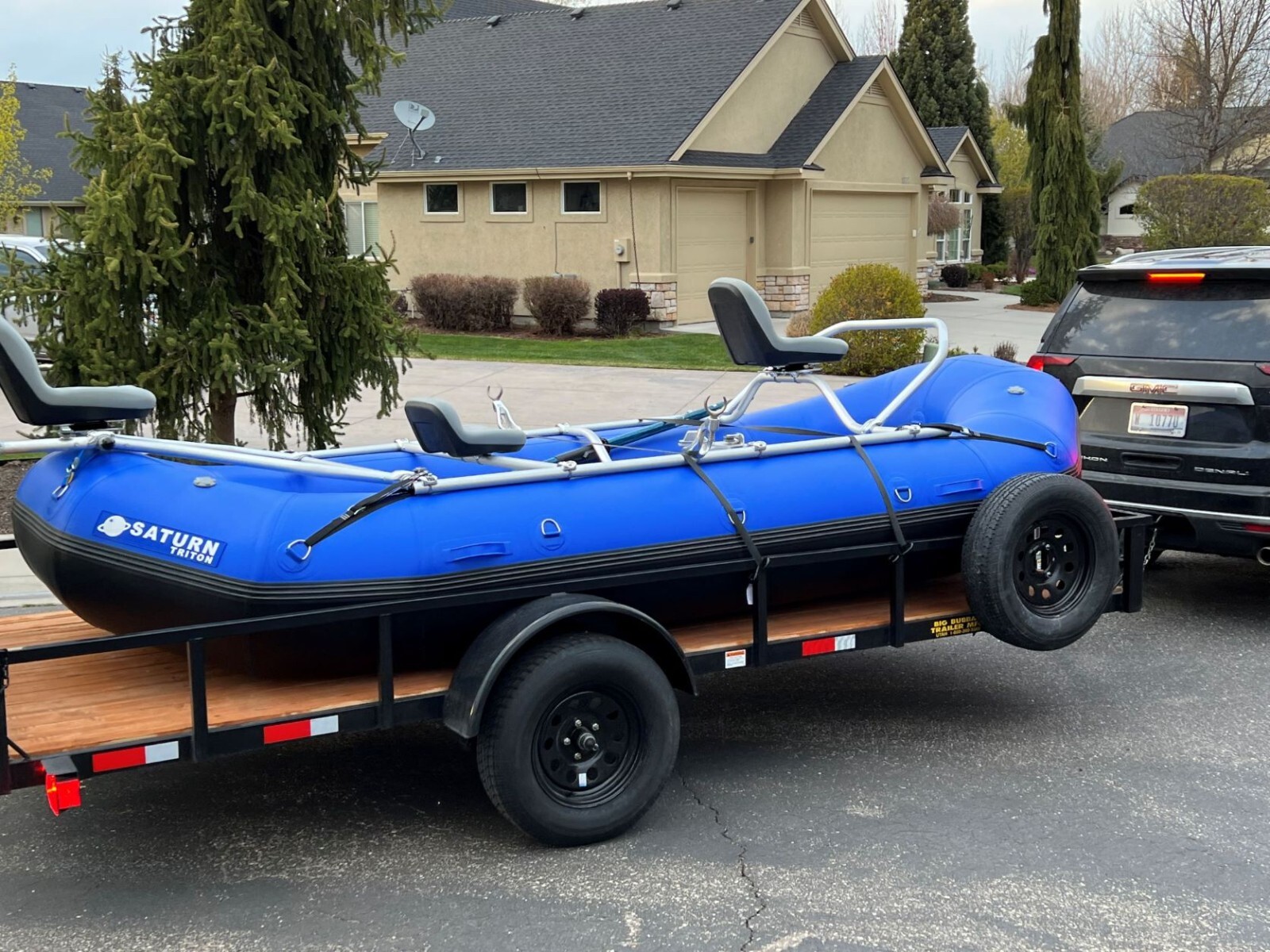 13’6″ Saturn Triton Whitewater Raft