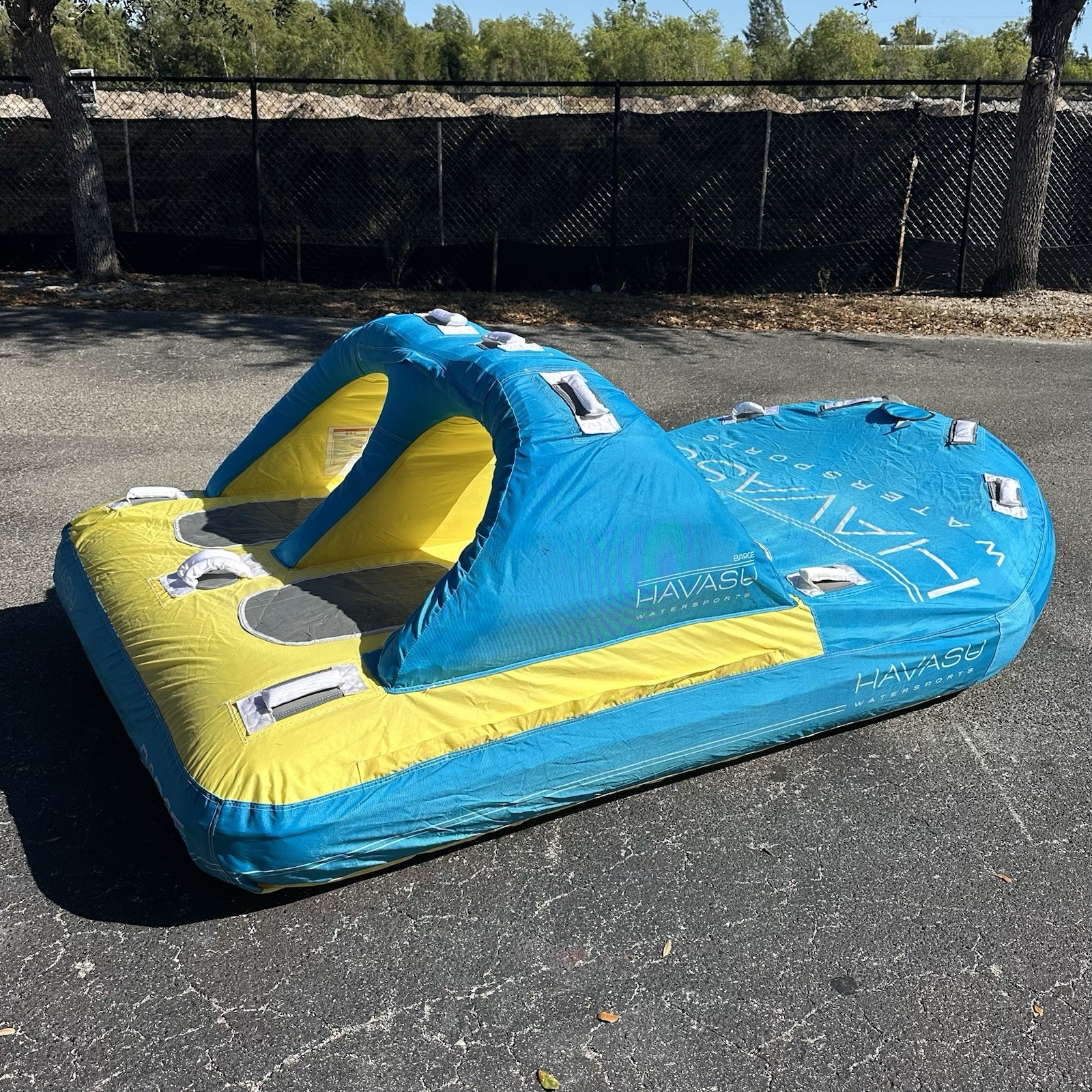 1-4 Person Towable Tube for Boat Jet Ski Inflatable Raft w/ Pump, Rope 510lb Cap