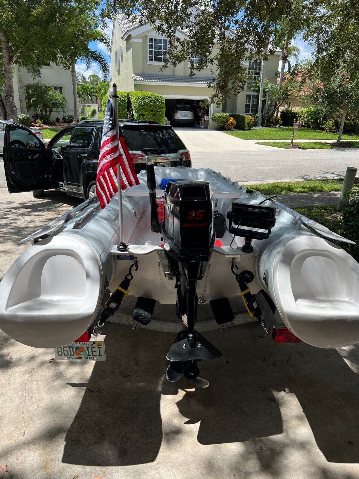 Inflatable Gray Hypalon Fishing ,Diving Boat with 25 hp Outboard motor