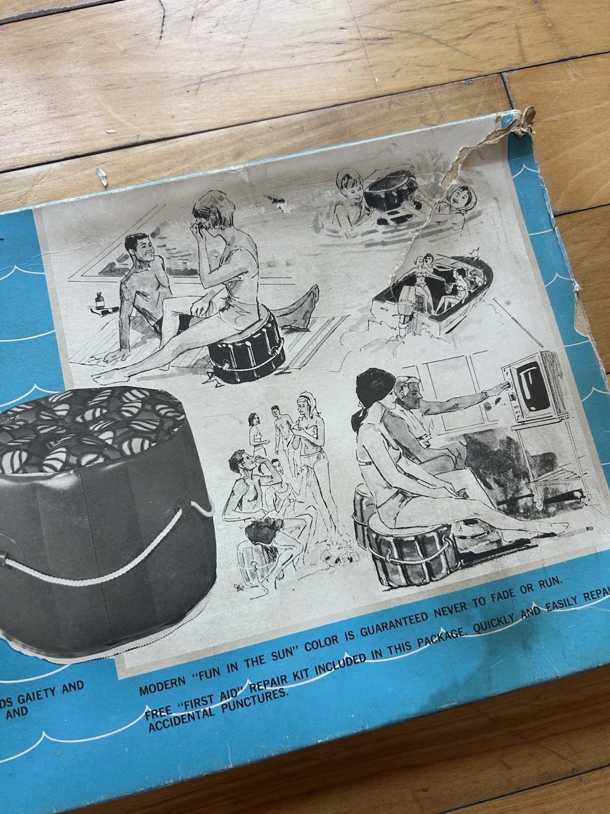 Vintage 60s RARE Stelco Relax-On-Air Inflatable Water Sports Hassock Ottoman NOS