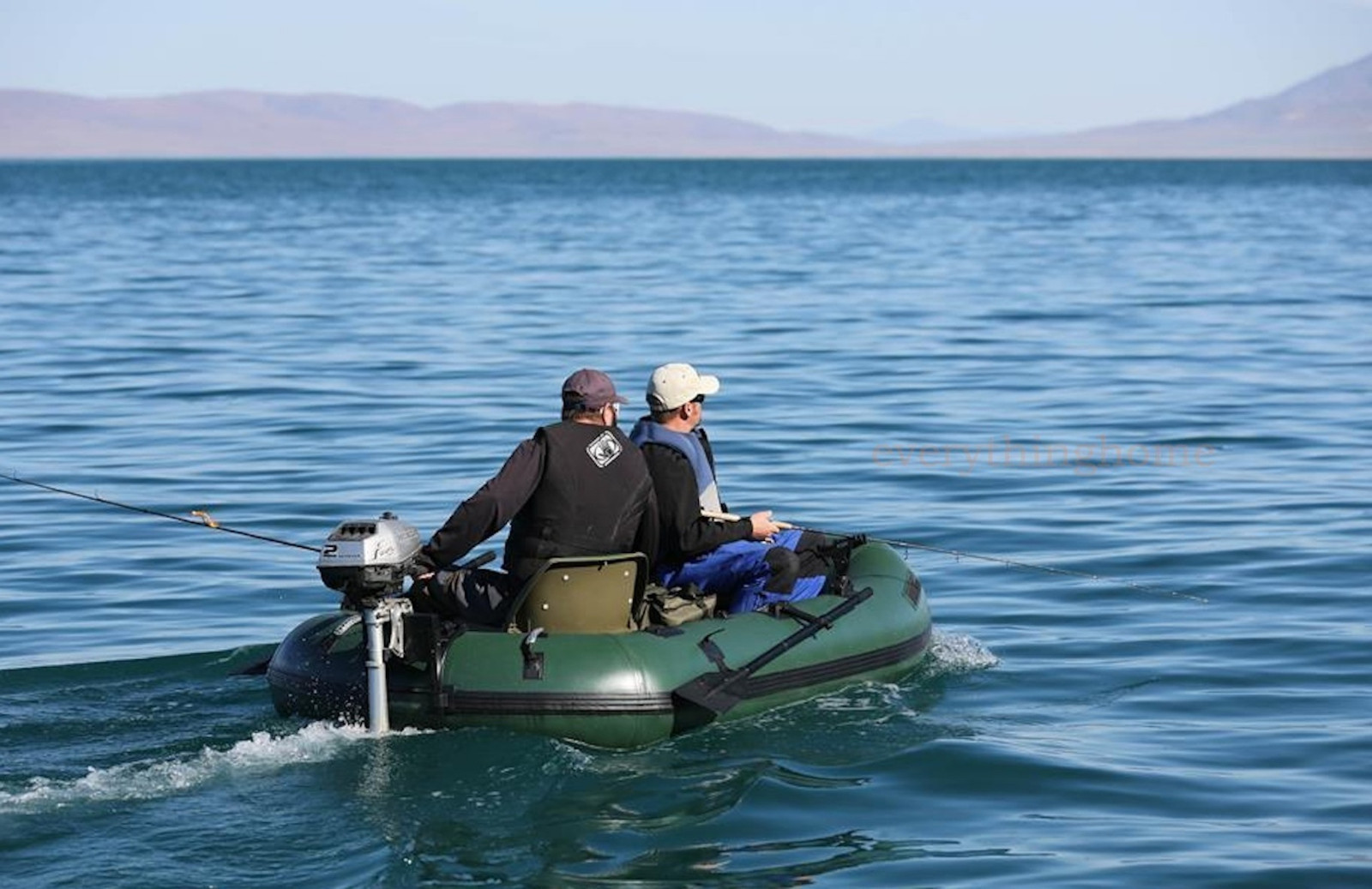 Sea Eagle STS10 Pro Package Stealth Stalker Inflatable Fishing Boat Motor Mount