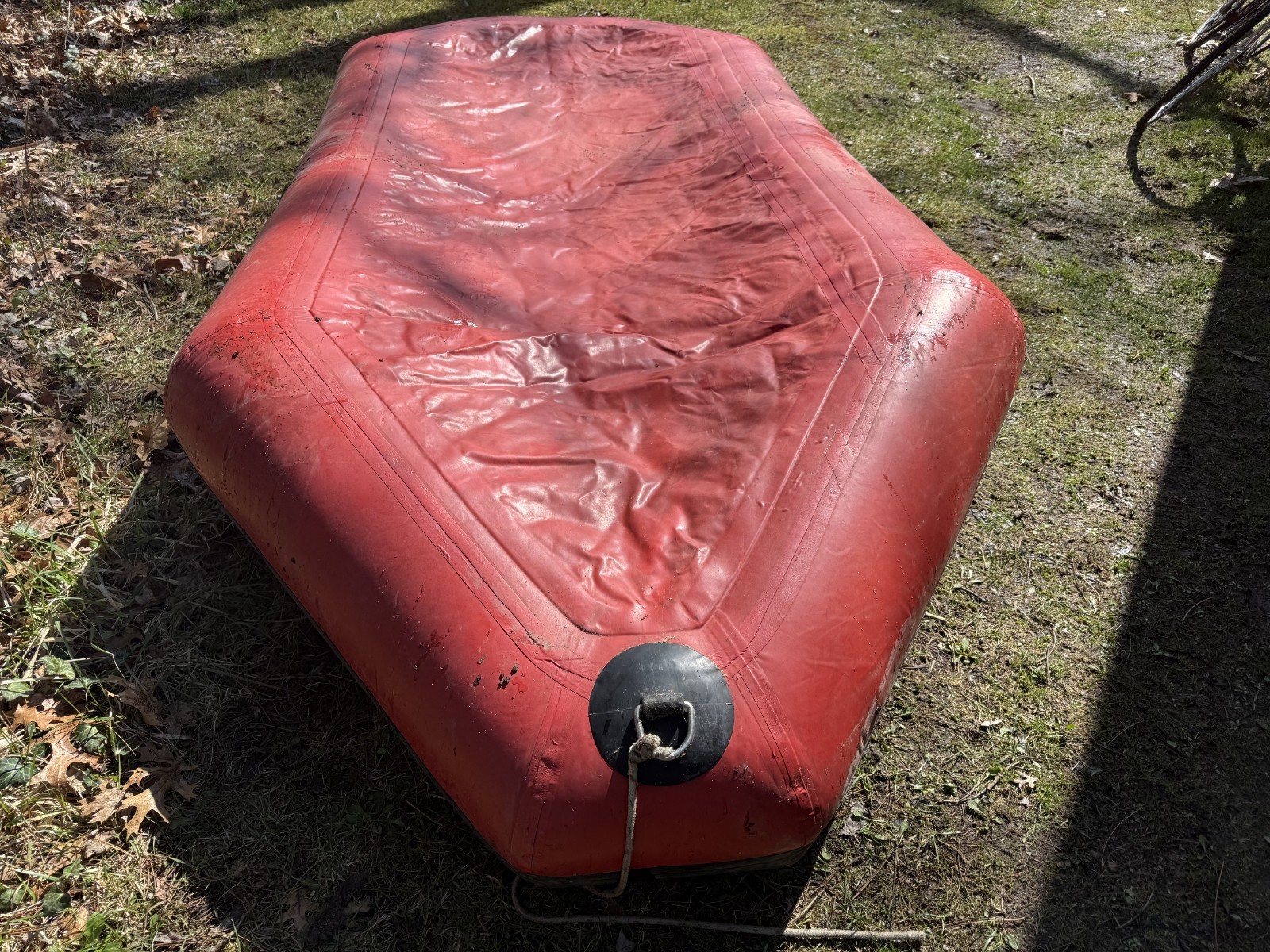 Achilles Inflatable Dinghy 9’8″ x 4’10», Threaded Oar Pins (No Oars)