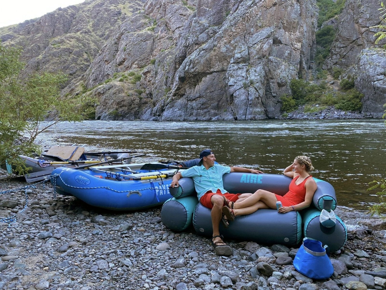 Outcast Aire River Couch – Gray / Teal – New