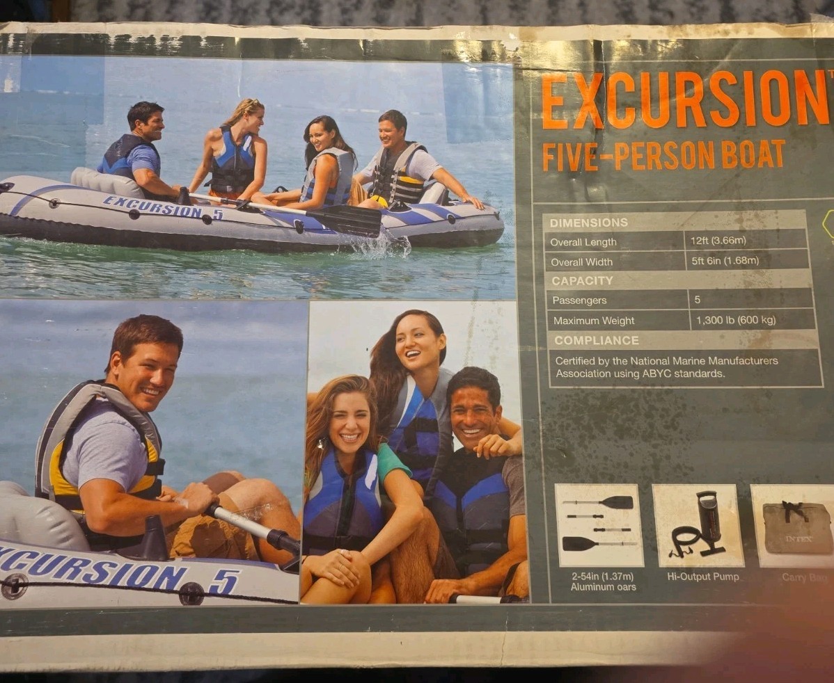 NEW Intex 68325EP Excursion 5 Person Boat Set