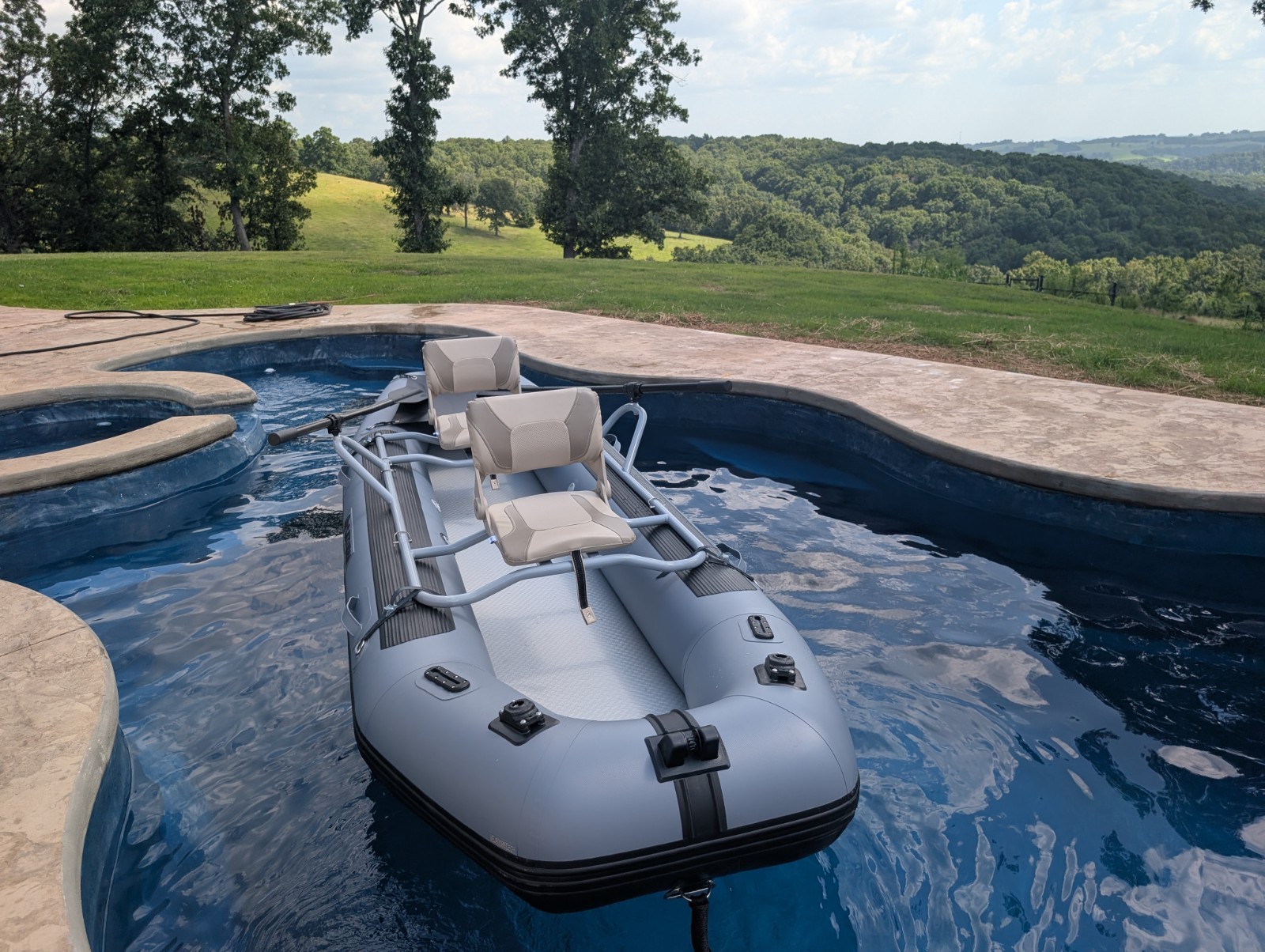 Drift Raft Boat w/ Frame, Seats, Oars & Electric Pump, Gray