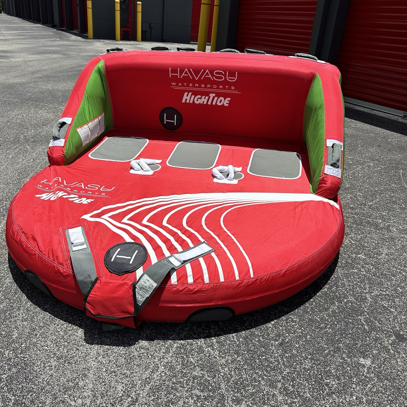 Towable Tube for Boating 1-3 Riders Boating Tubes Towable Water Sport
