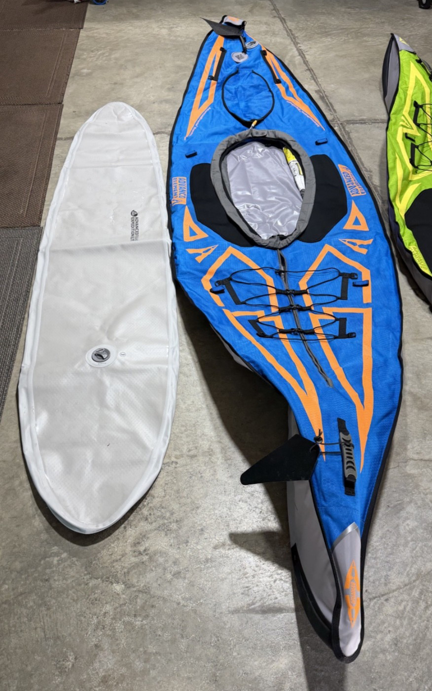 Advanced Elements AE1009 XE AdvancedFrame 13 ft. Inflatable Kayak – Blue/Orange