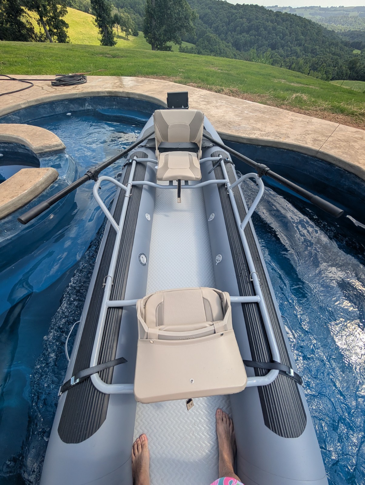 Drift Raft Boat w/ Frame, Seats, Oars & Electric Pump, Gray