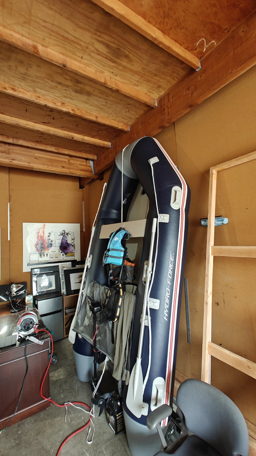 Hydro force inflatable boat with Motor, extra battery, life jacket and hand pump