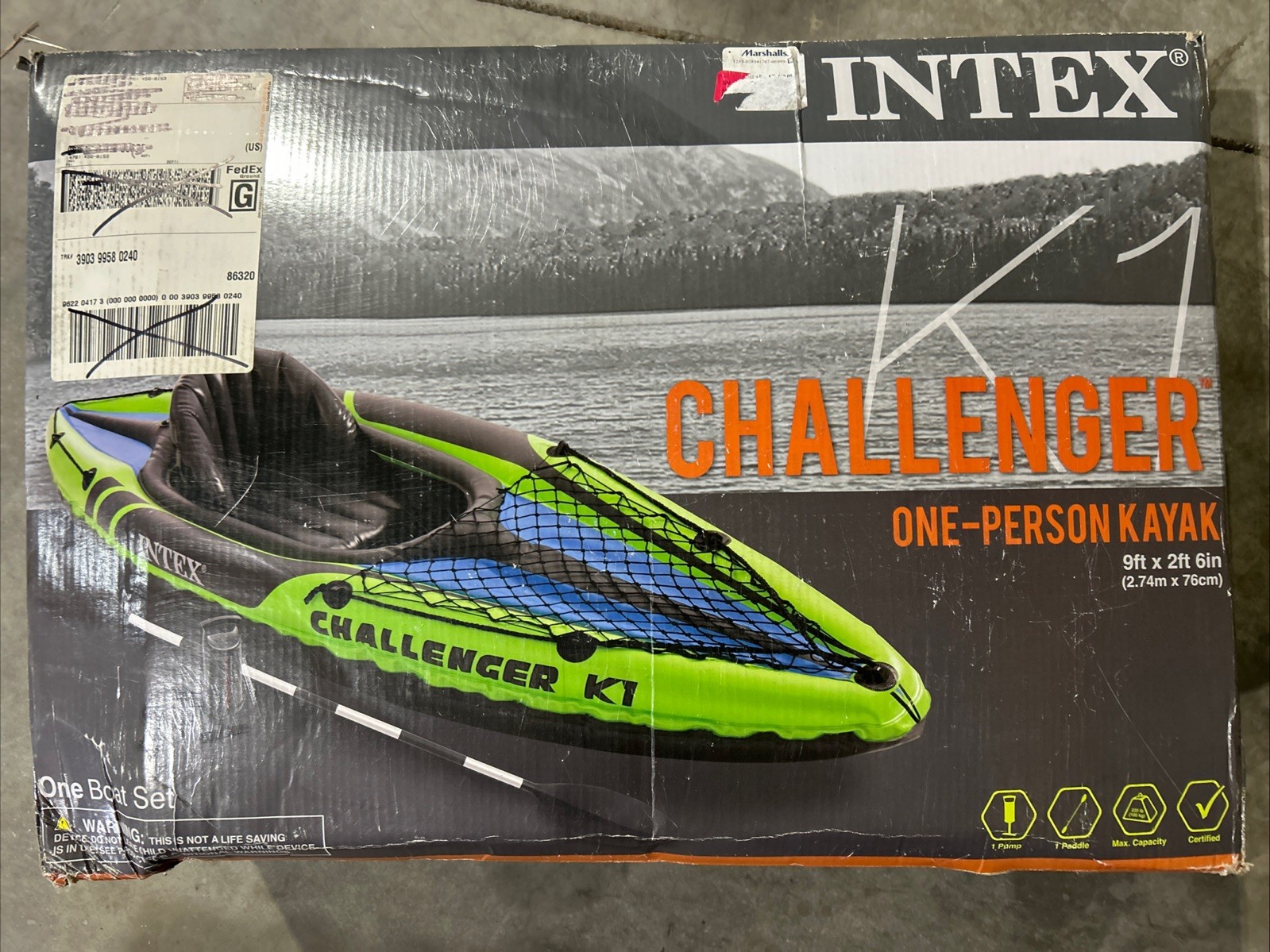 Intex Challenger K1 One Person Inflatable Kayak Kit with Carry Bag, Oar & Pump