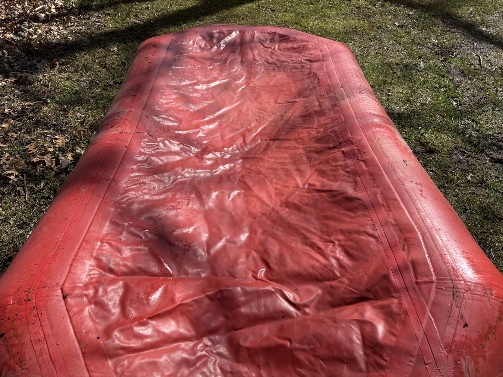 Achilles Inflatable Dinghy 9’8″ x 4’10», Threaded Oar Pins (No Oars)