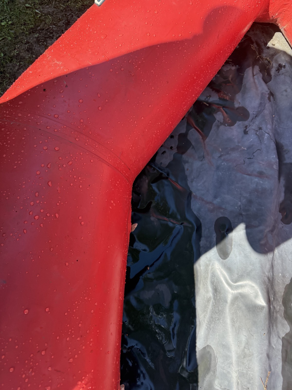 Achilles Inflatable Dinghy 9’8″ x 4’10», Threaded Oar Pins (No Oars)