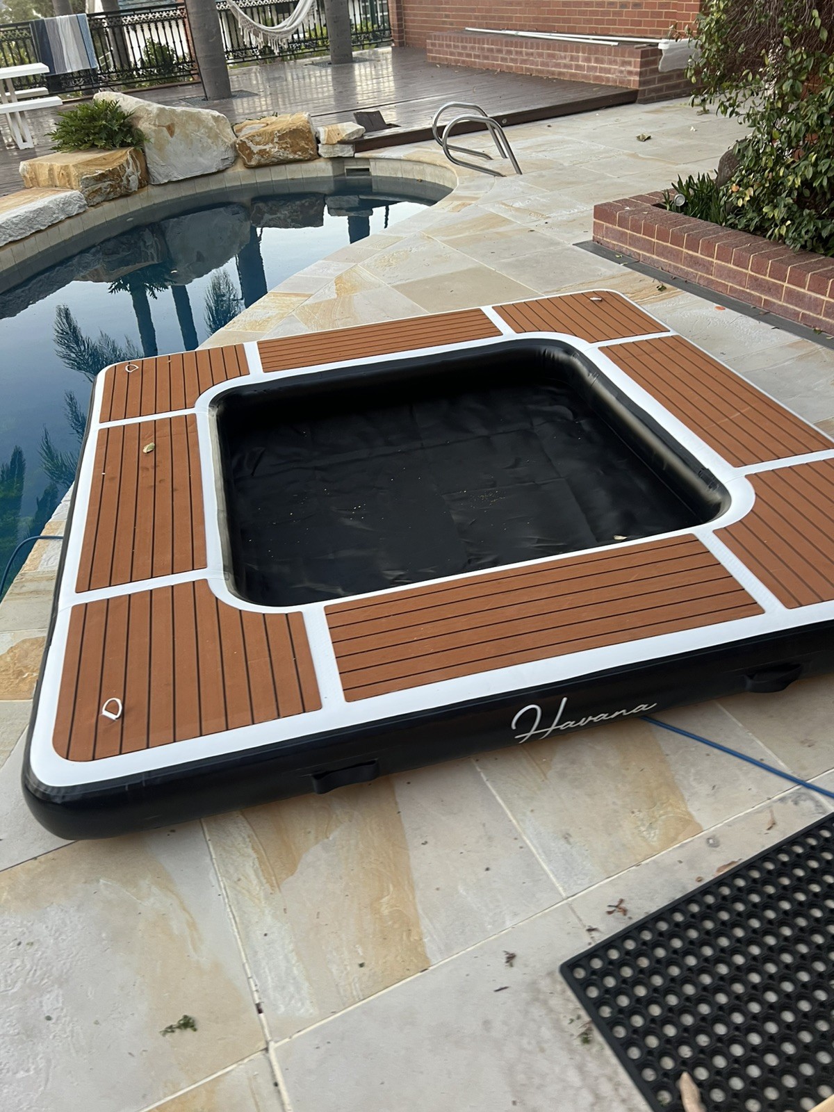 Ultimate Floating Platform | 2.5m x 2.5m | Teak Deck + Swim Net pontoon