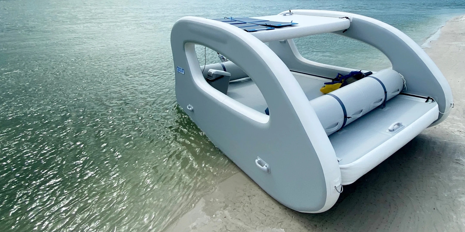 Hot Inflatable Electric Boat Inflatable House Boat For Ocean Lake Water play