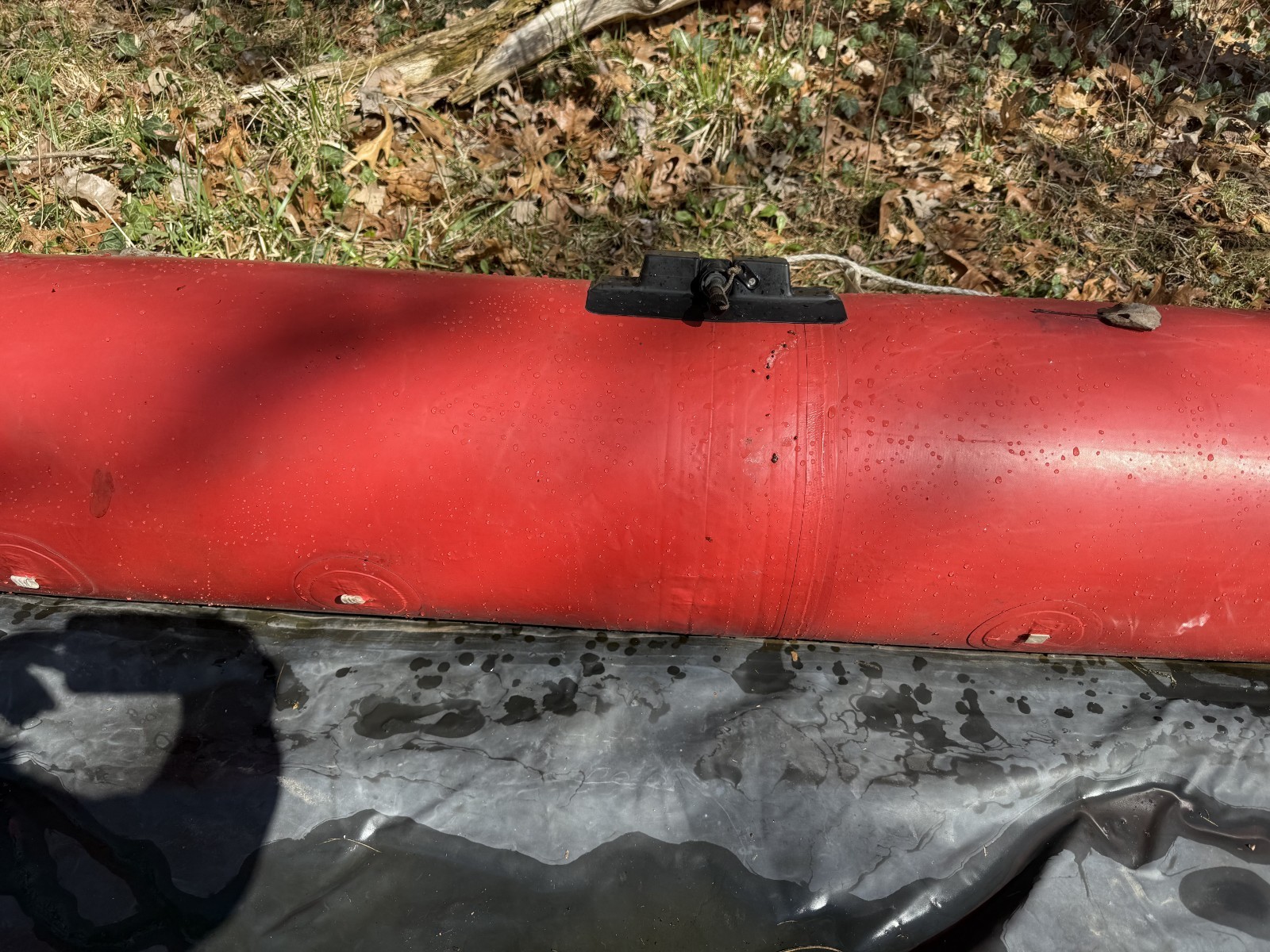Achilles Inflatable Dinghy 9’8″ x 4’10», Threaded Oar Pins (No Oars)