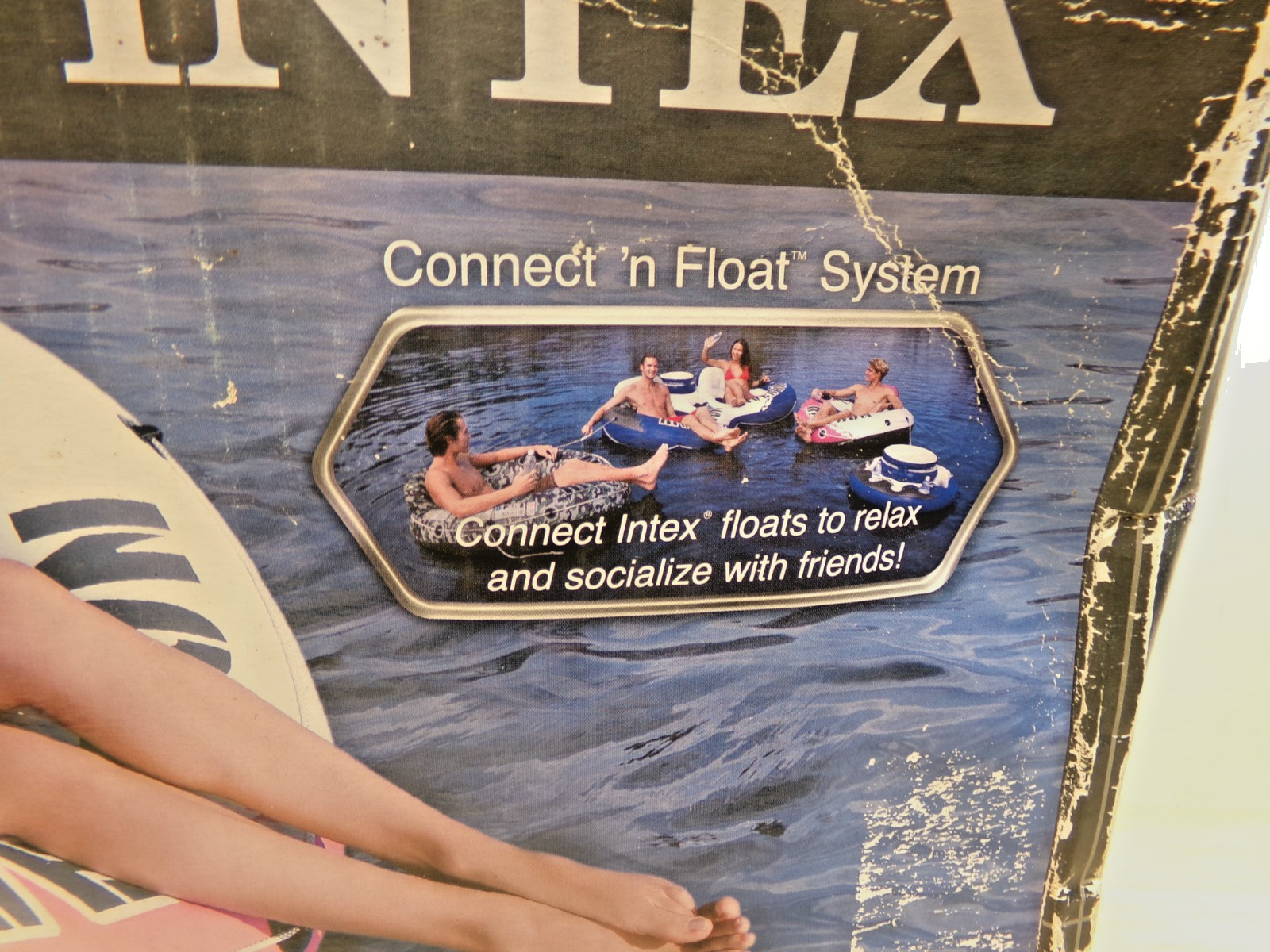 Intex River Run I 53 inch Diameter Inflatable Sport Lounge Water Float