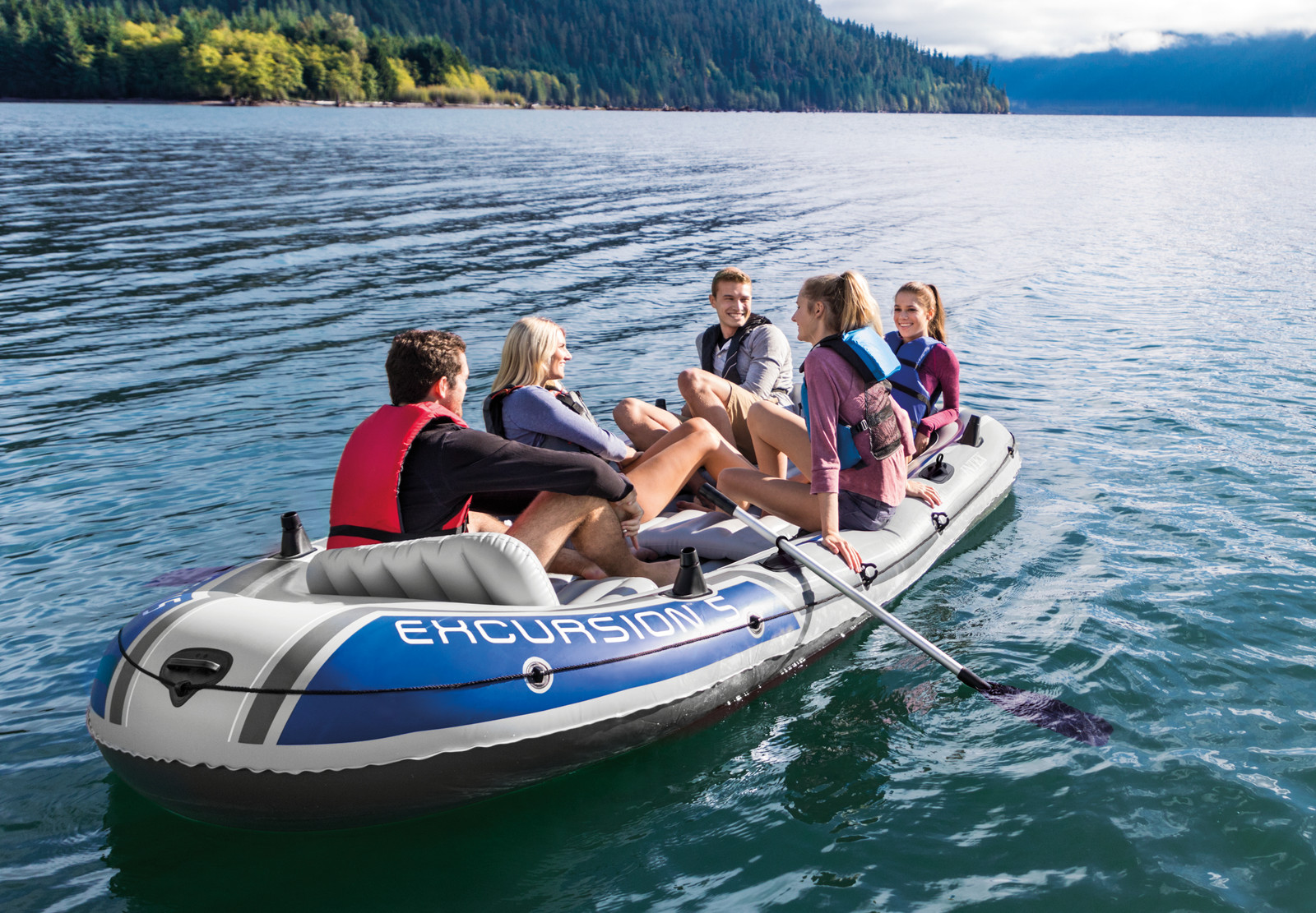 Intex Excursion Inflatable 5 Person Water Fishing River Boat Raft Set with Oars
