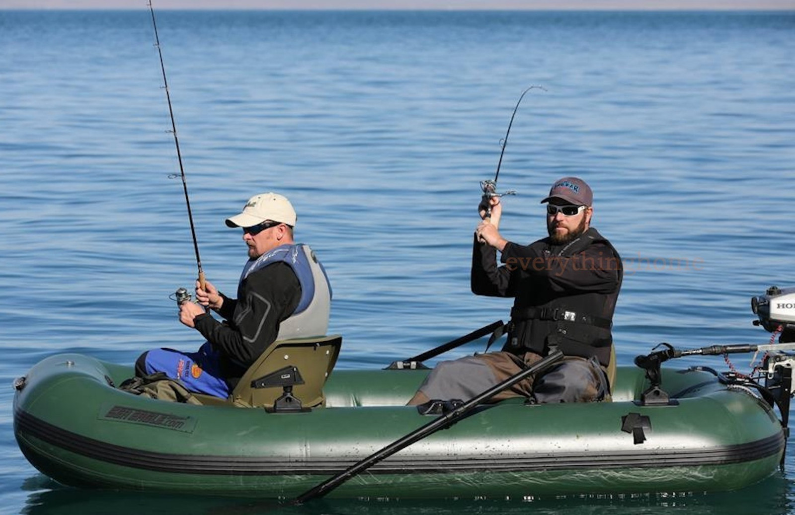 Sea Eagle STS10 Pro Package Stealth Stalker Inflatable Fishing Boat Motor Mount