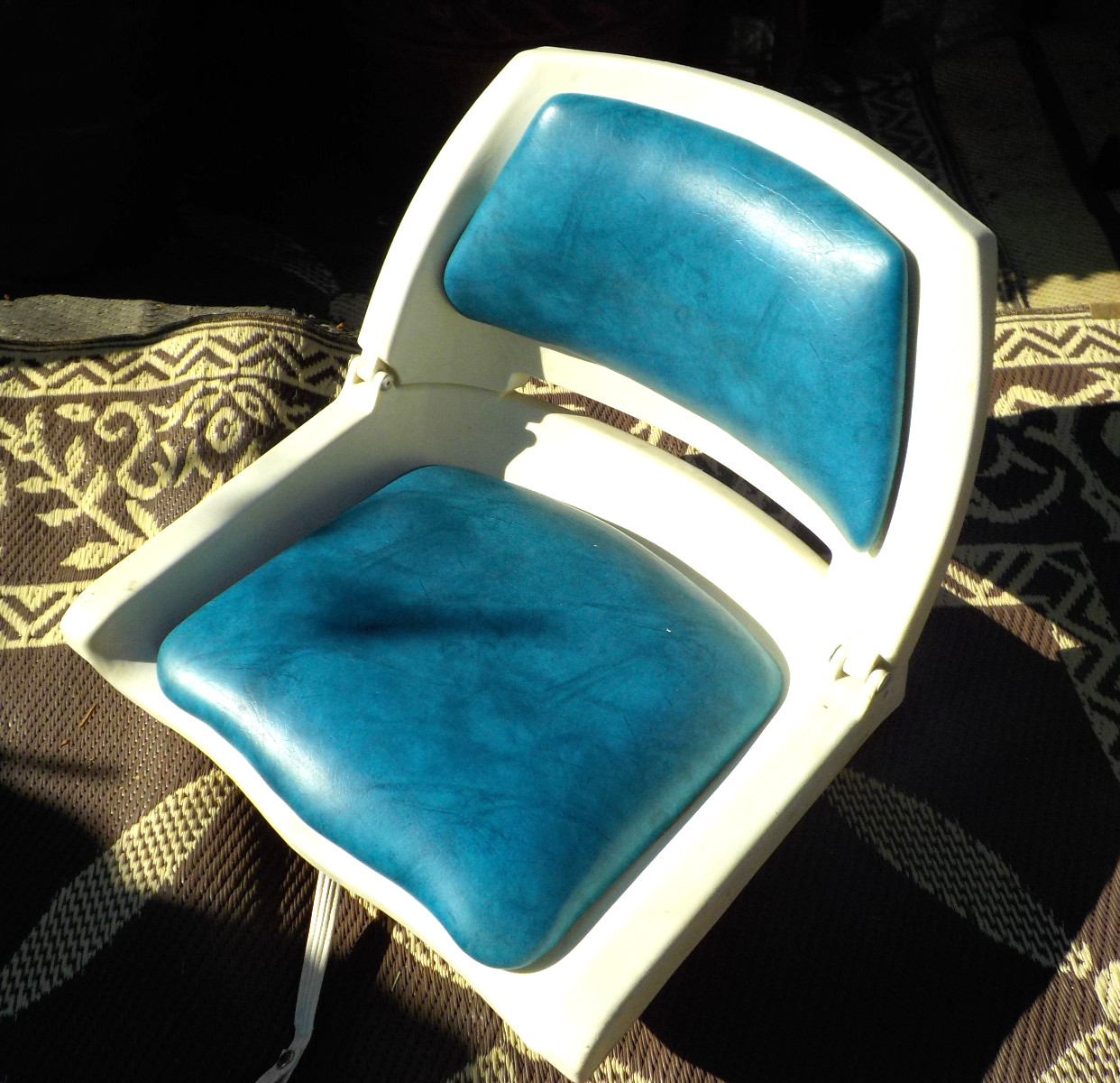 Sea Eagle Blue Swivel Seat Fishing Inflatable Boat Kayak Raft chair