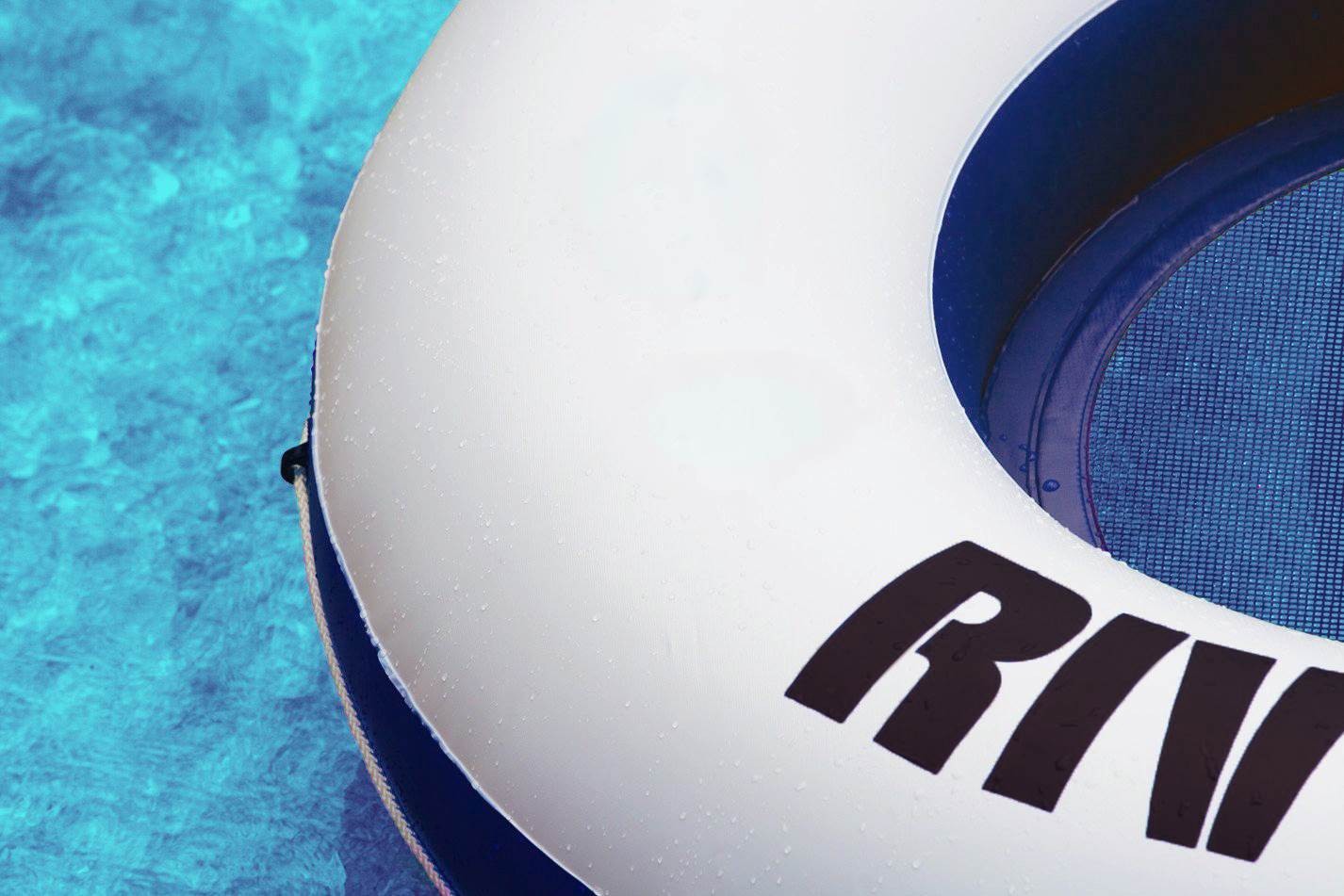 Intex River Run II Inflatable 2 Person Tube + 1 Person Inflatable Tube (4 Pack)